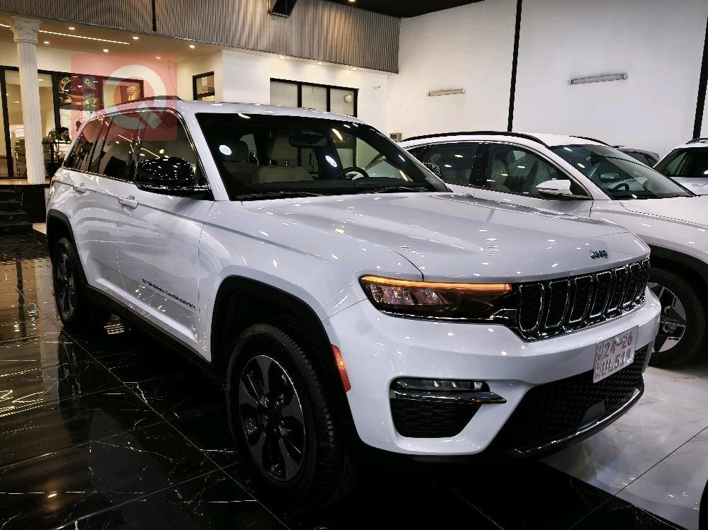 جيب جراند شيروكي